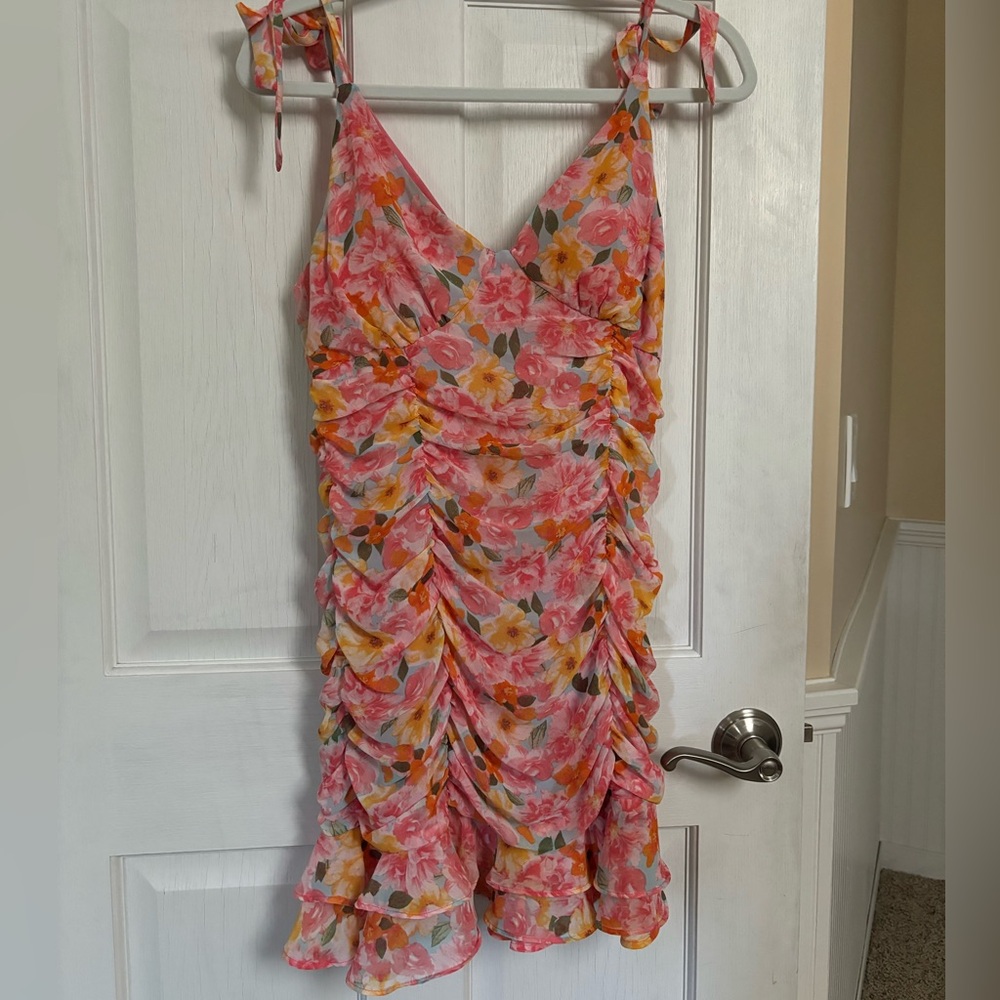 Forever 21 Floral Dress - Picture 1 of 1